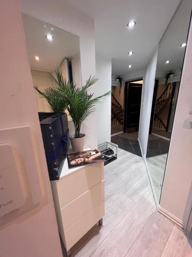 Elegant Private Room Oslo Central - Grunerlokka 1Km From Oslo S Station Luaran gambar